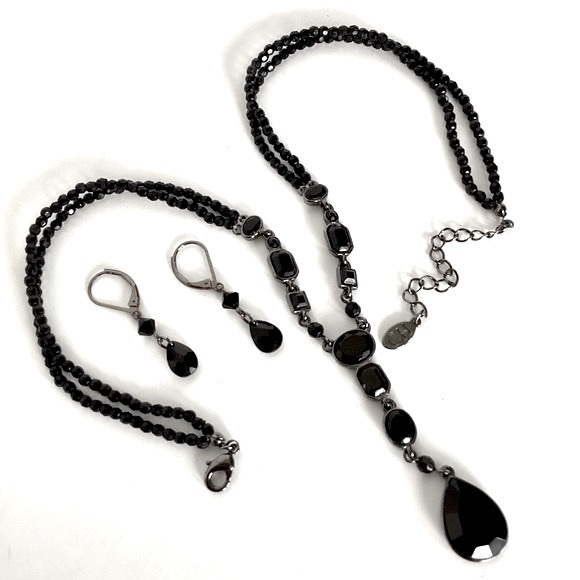 Carolina Herrera Teardrop Pendant Necklace And 1928 Teardrop Dangle Earrings EUC - Picture 14 of 16